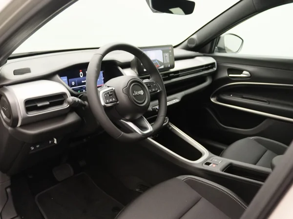 Jeep Avenger (2025) — foto 4 van 25