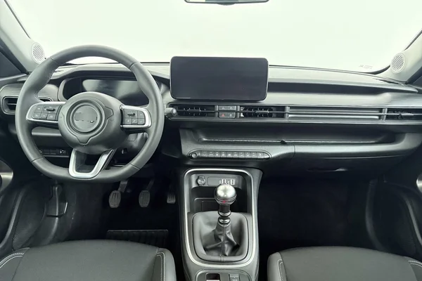 Jeep Avenger (2024) — foto 2 van 26
