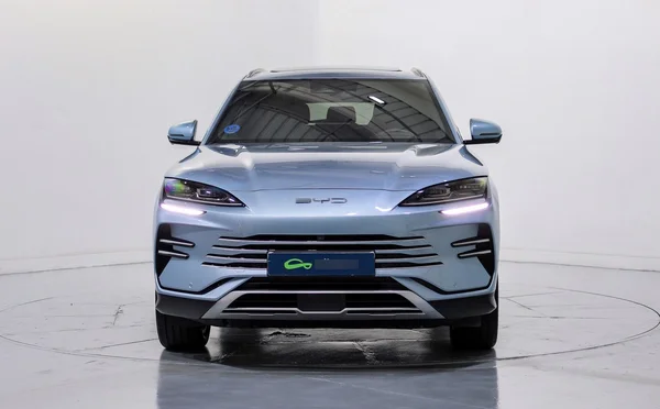 BYD Seal U PHEV (2024) — foto 44 van 45