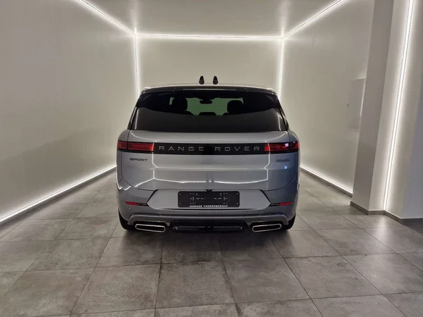 Land Rover Range Rover Sport (2025) — foto 12 van 18