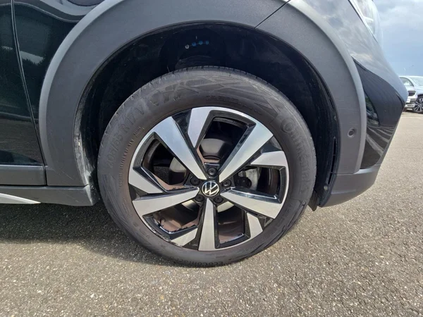 VOLKSWAGEN Taigo (2024) — foto 17 van 24