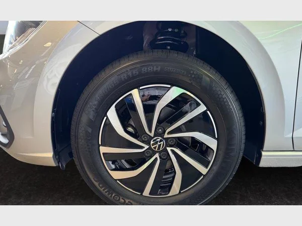 VOLKSWAGEN Polo (2026) — foto 20 van 21