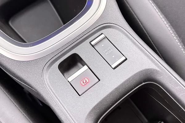 Jeep E-Avenger (2023) — foto 2 van 44