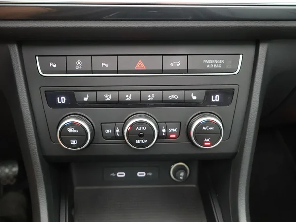 SEAT Ateca (2023) — foto 15 van 28