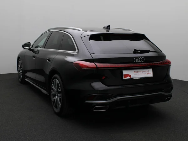 AUDI A5 Avant (2025) — foto 3 van 25