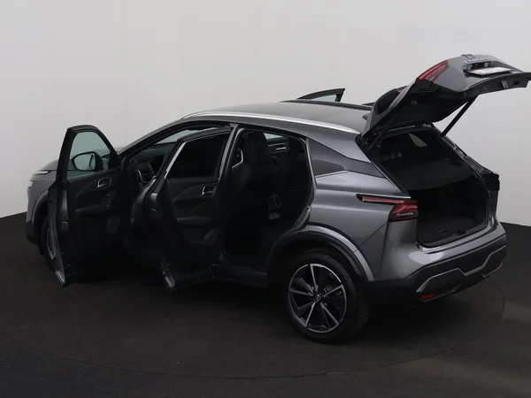 NISSAN Qashqai (2023) — foto 29 van 30