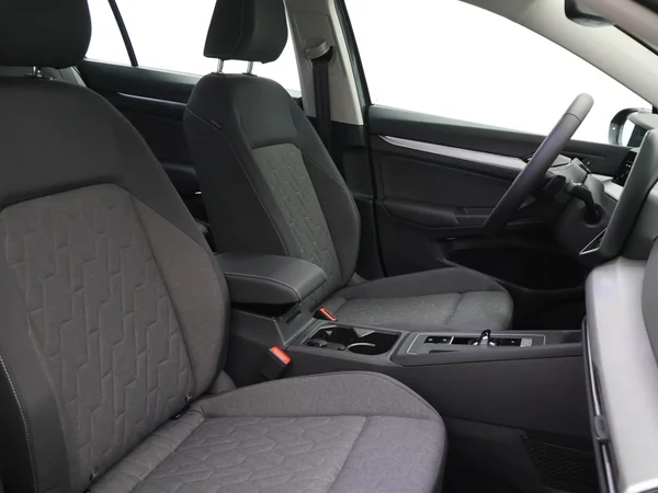 VOLKSWAGEN Golf VIII SW (2026) — foto 10 van 22
