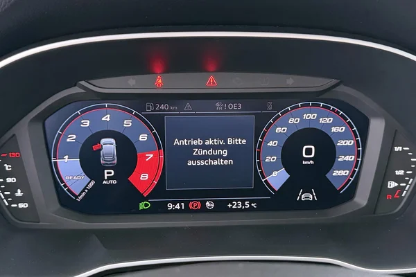 Audi Q3 Sportback (2020) — foto 9 van 26