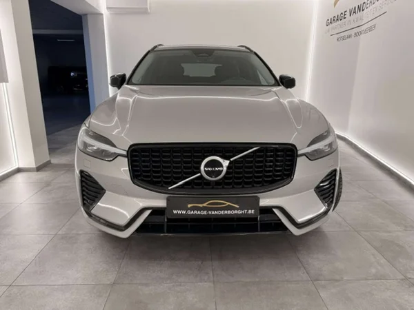 Volvo XC60 (2024) — foto 16 van 20