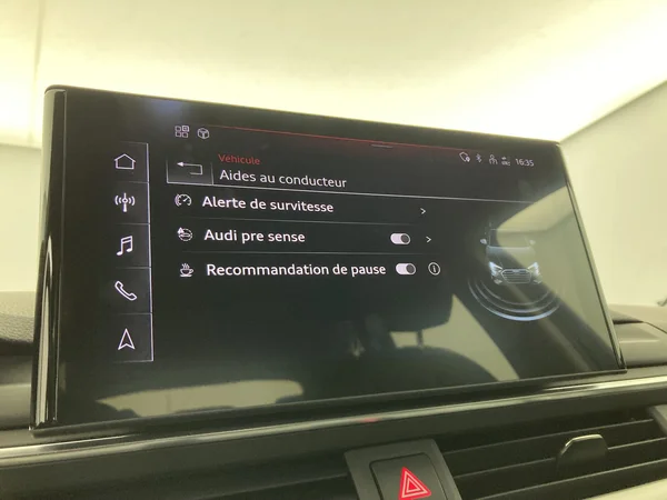AUDI A4 Avant (2020) — foto 20 van 36