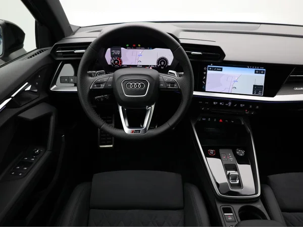 AUDI RS3 Sportback (2023) — foto 4 van 22