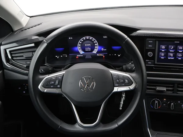 VOLKSWAGEN Polo (2024) — foto 7 van 23