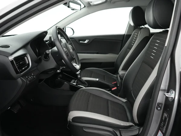 Kia Stonic (2025) — foto 4 van 21
