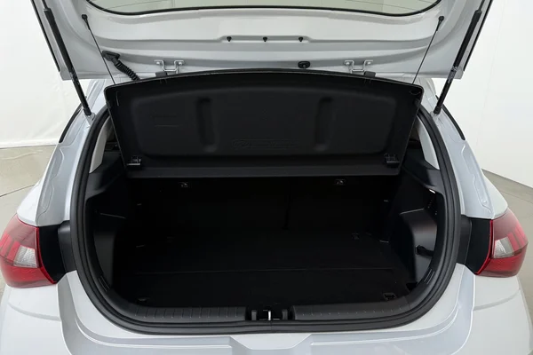 Hyundai i20 (2025) — foto 12 van 16