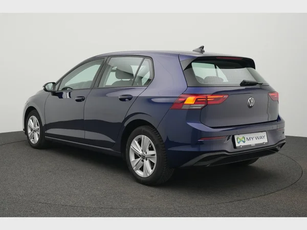 VOLKSWAGEN Golf VIII (2023) — foto 25 van 30