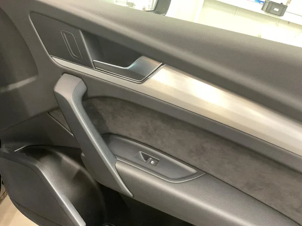 AUDI Q5 PHEV (2021) — foto 9 van 22