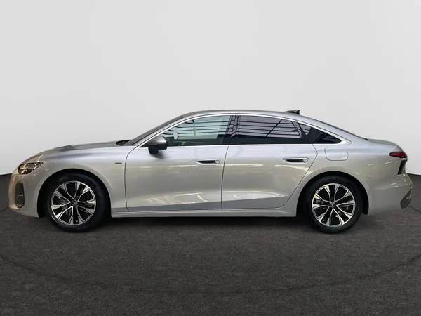 AUDI A6 e-hybrid (PHEV) (2025) — foto 6 van 14