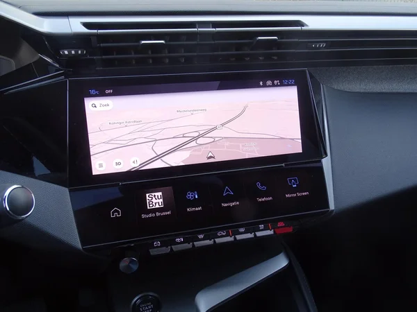Peugeot 308 (2025) — foto 8 van 23