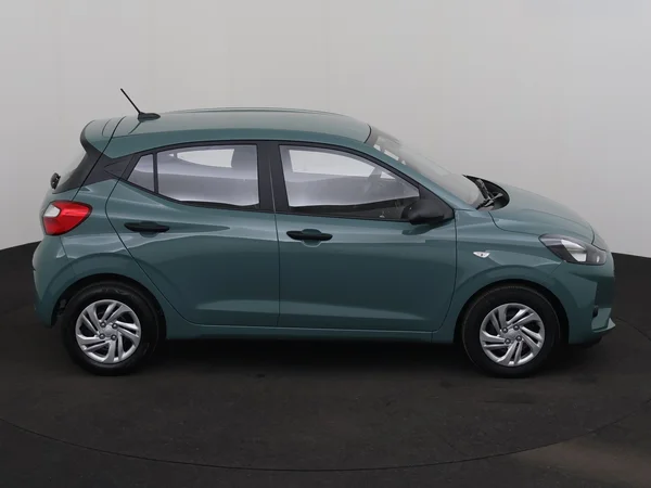HYUNDAI i10 (2025) — foto 21 van 25