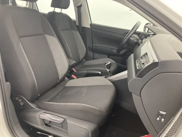 VOLKSWAGEN Taigo (2023) — foto 6 van 36
