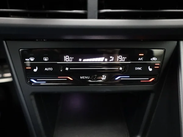 VOLKSWAGEN Taigo (2025) — foto 4 van 21