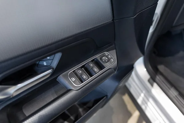 Mercedes-Benz B-Klasse (2022) — foto 9 van 31