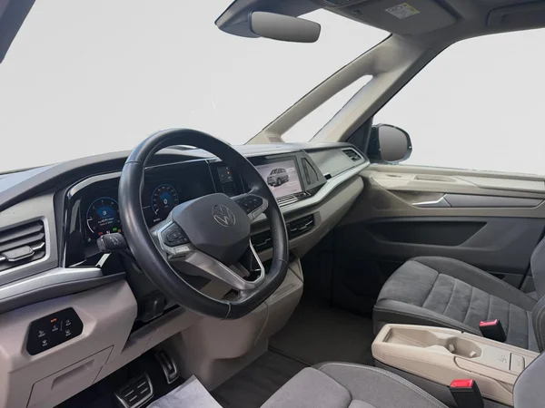 VOLKSWAGEN Multivan T7 Dsl (2023) — foto 20 van 23