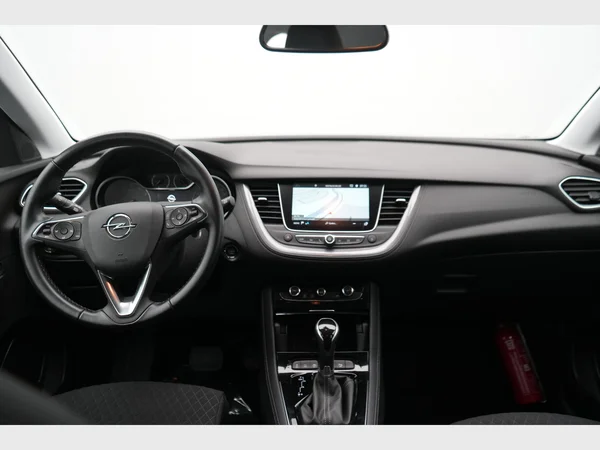 OPEL Grandland X (2019) — foto 6 van 25
