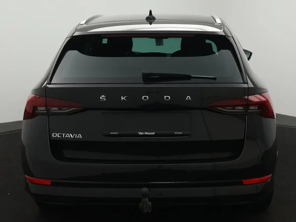 Škoda Octavia (2024) — foto 22 van 27