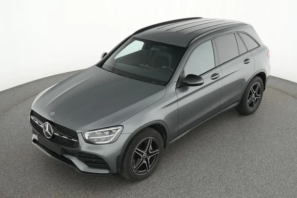 Mercedes-Benz GLC (2022) — foto 3 van 20