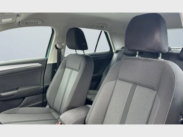 Volkswagen T-Roc (2022) — foto 29 van 29
