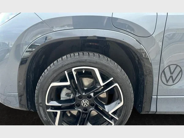 VOLKSWAGEN Tayron eHybrid (2025) — foto 24 van 24