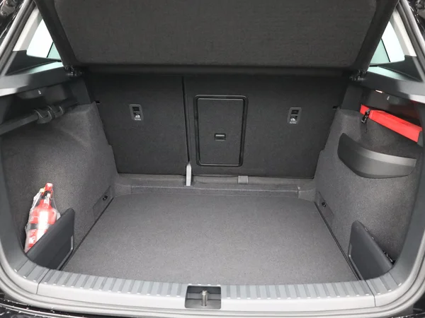 SKODA Karoq (2025) — foto 13 van 21
