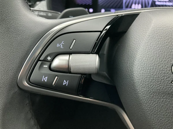 SKODA Scala (2025) — foto 16 van 36