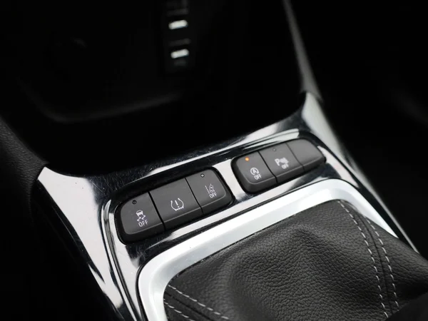 Opel Crossland (2023) — foto 17 van 39