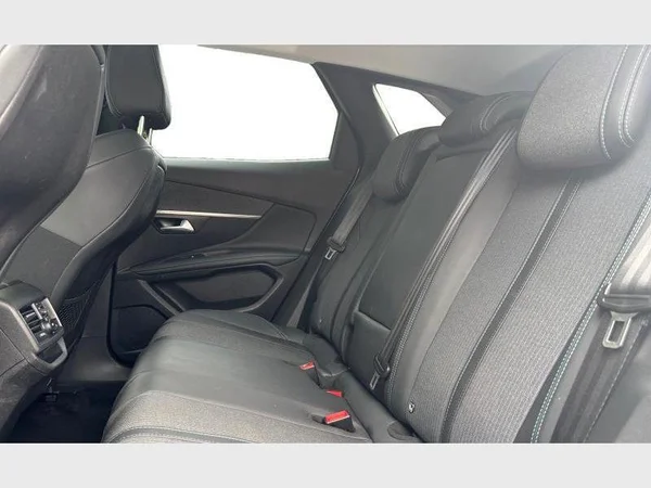 Peugeot 3008 (2022) — foto 3 van 25