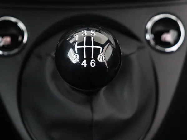FIAT 500C (2022) — foto 4 van 26