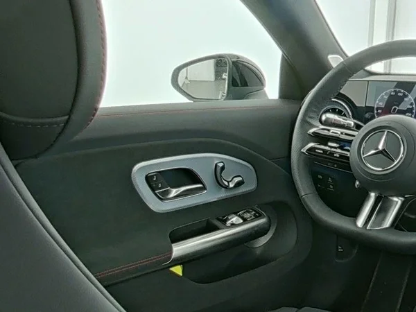 Mercedes-Benz CLA (2026) — foto 9 van 10