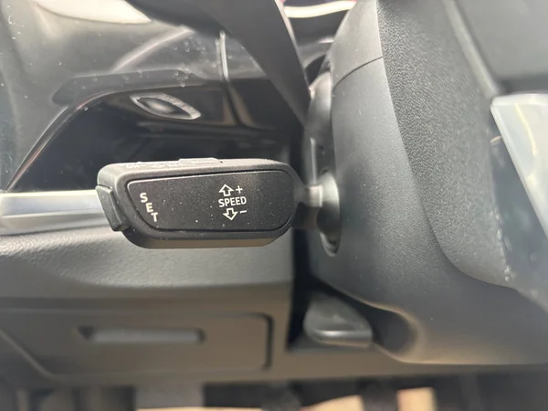 AUDI Q3 (2019) — foto 9 van 22