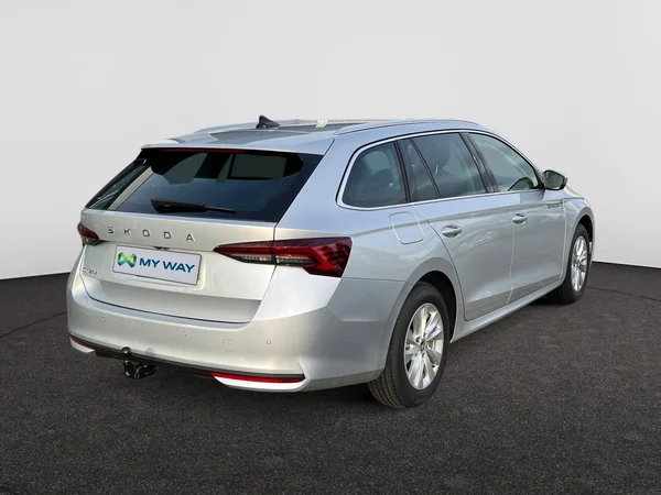 SKODA Octavia Combi (2026) — foto 12 van 21