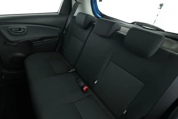 Toyota Yaris (2017) — foto 5 van 16