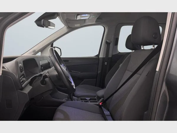 Volkswagen Caddy Maxi (2021) — foto 15 van 15