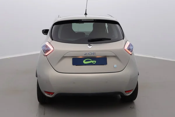 Renault Zoe (2017) — foto 34 van 47