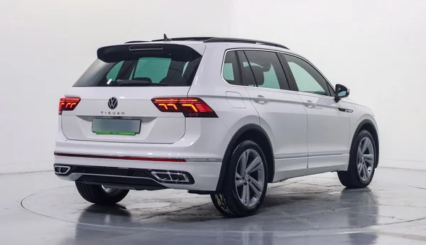 Volkswagen Tiguan (2022) — foto 43 van 47