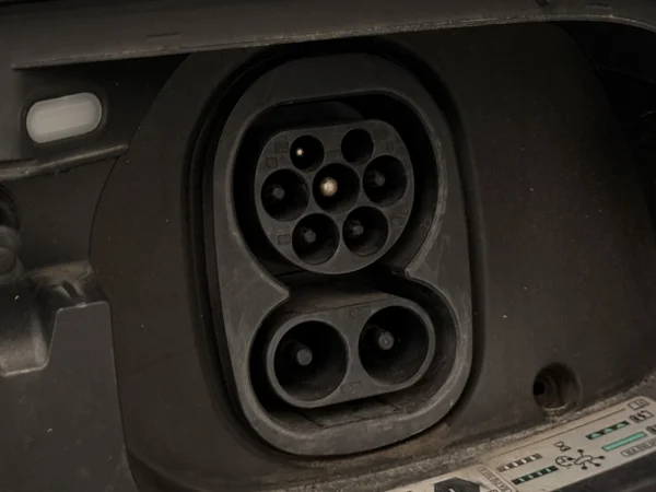 VOLKSWAGEN ID.4 (2022) — foto 25 van 34