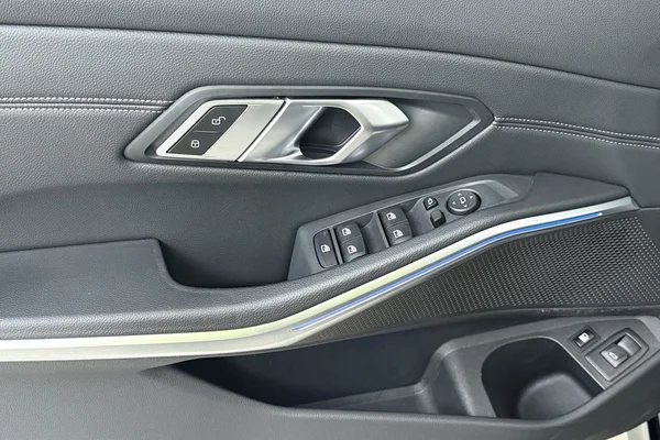 BMW 3 SW PHEV (G21) (2021) — foto 8 van 32