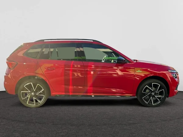 SKODA Kamiq (2021) — foto 2 van 35