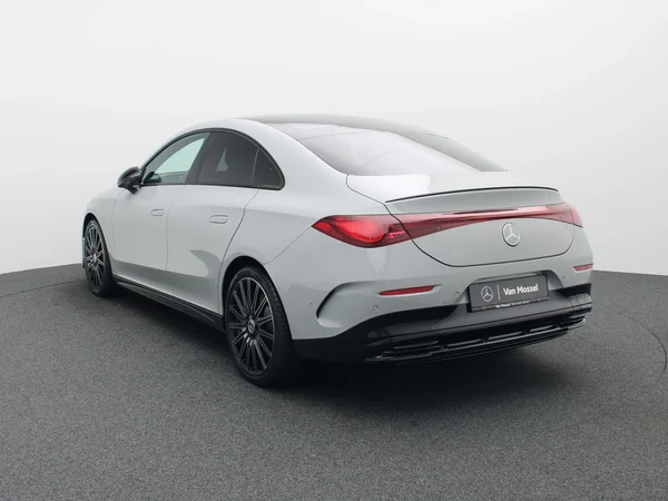Mercedes-Benz CLA (2026) — foto 12 van 32