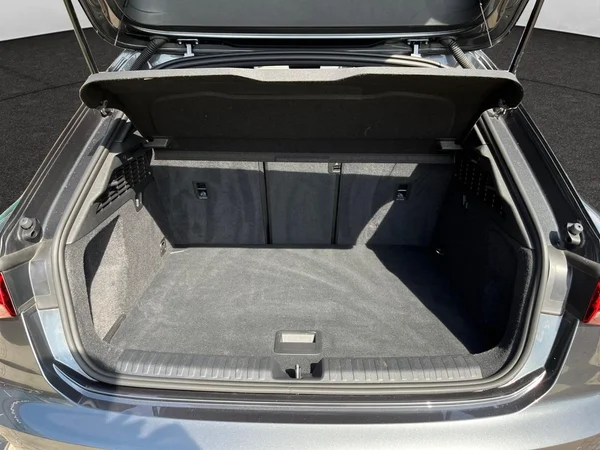 AUDI A3 Sportback (2024) — foto 20 van 22