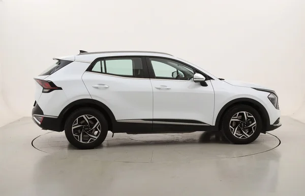 Kia Sportage (2023) — foto 18 van 21